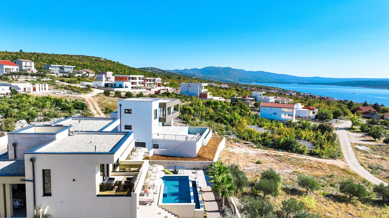 Photo of Outdoor in Maslenica