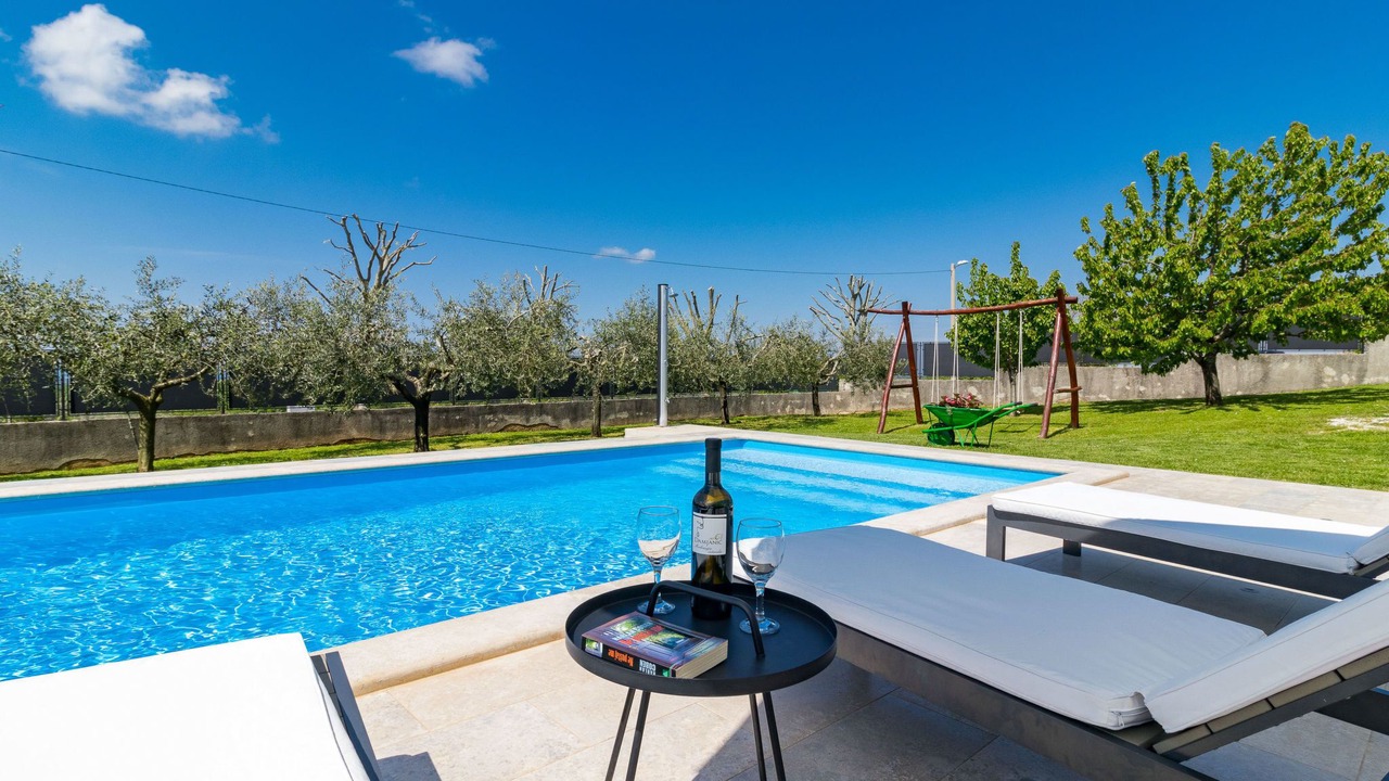 Photo of Outdoor in Baderna