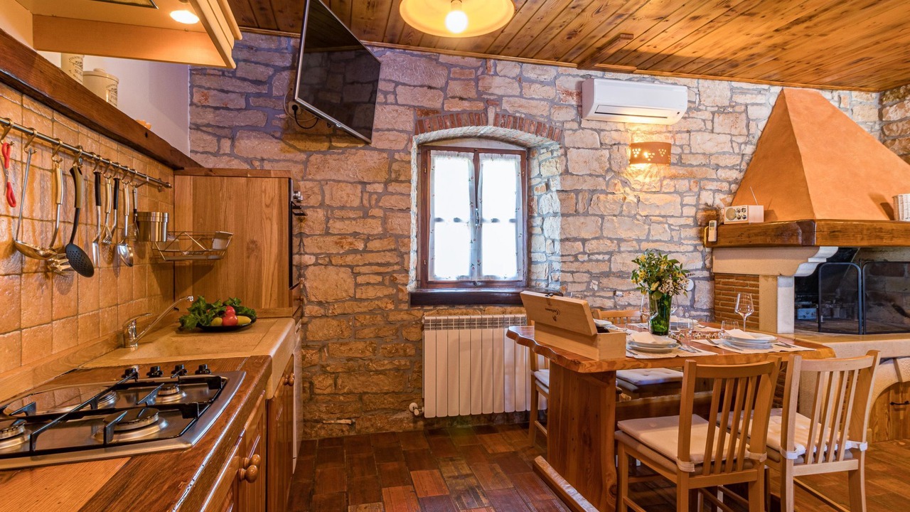Photo of Bedroom in Baderna