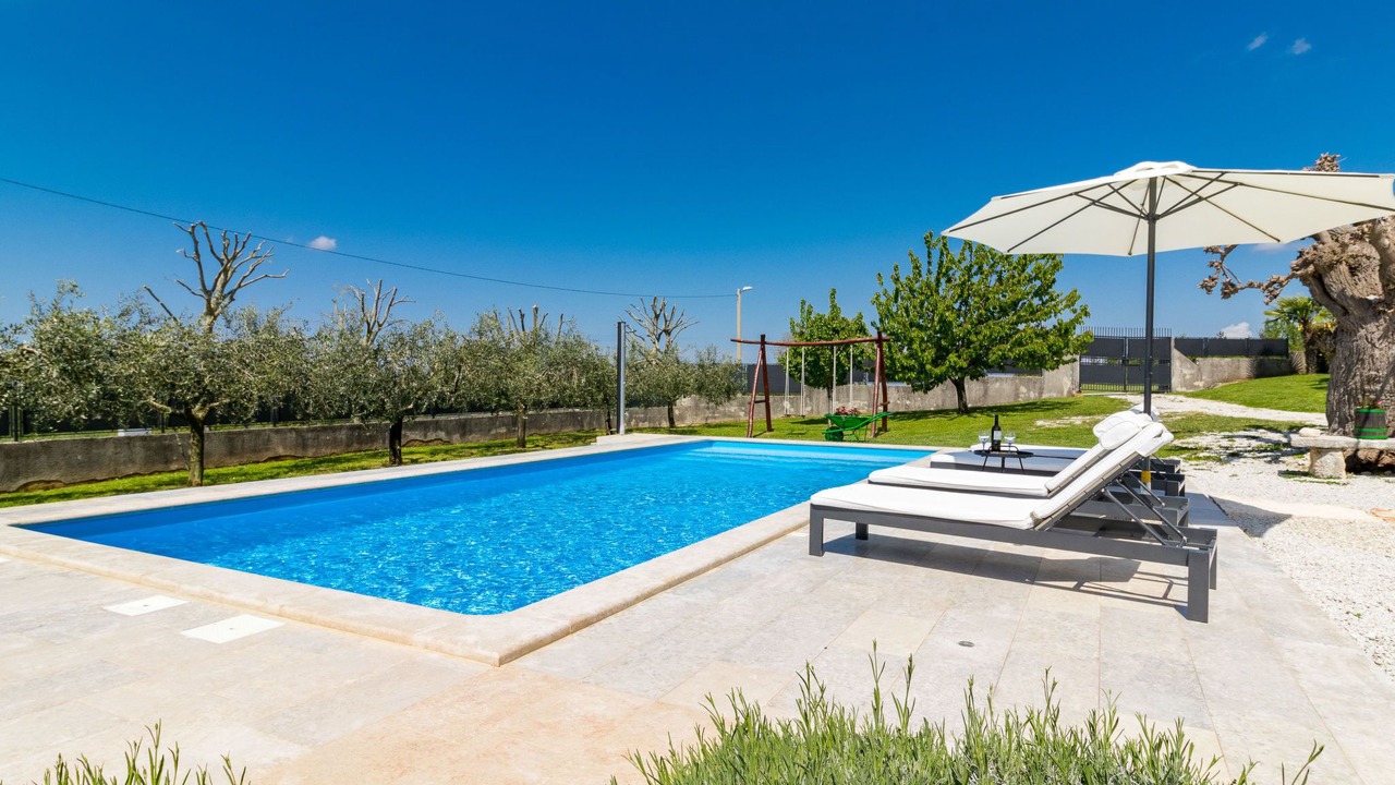 Photo of Outdoor in Baderna