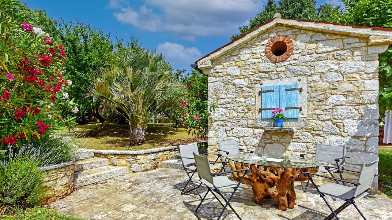 Photo of Outdoor in Labinci