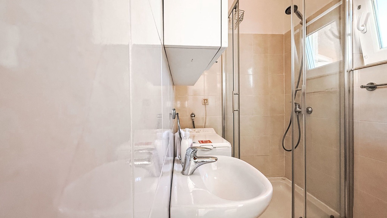 Photo of Bathroom in Turanj