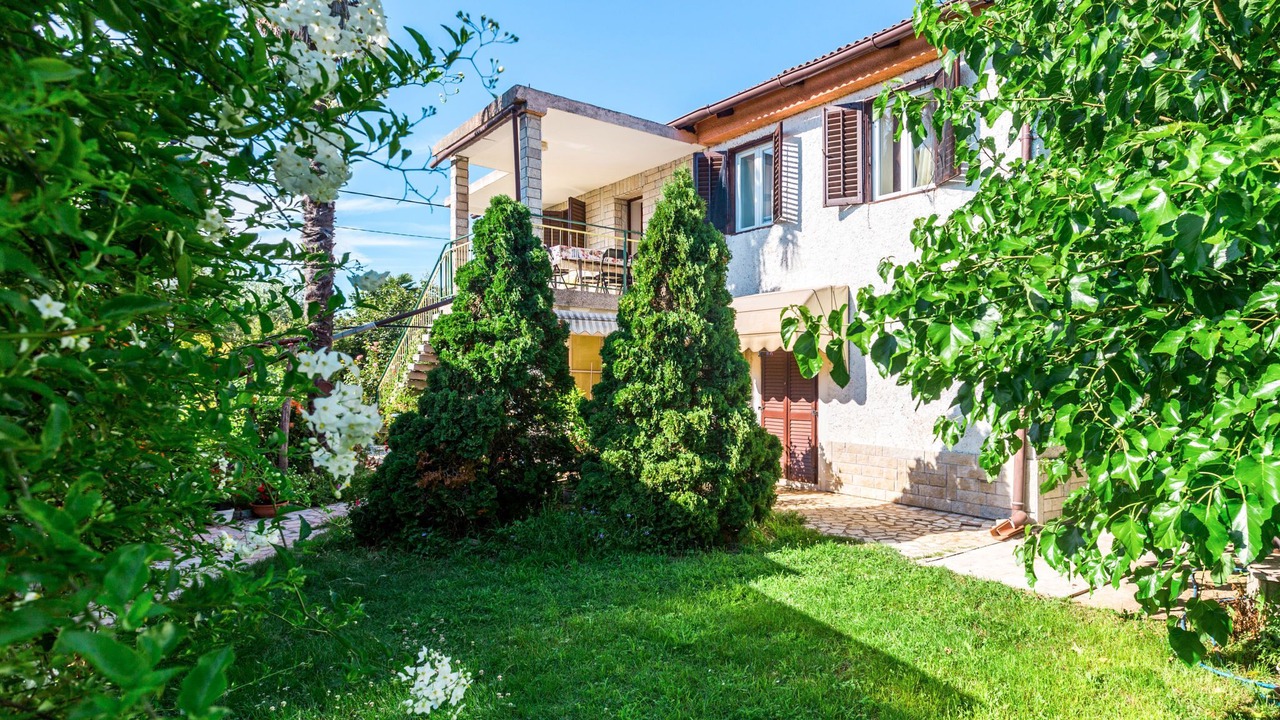 Photo of Others in Babici