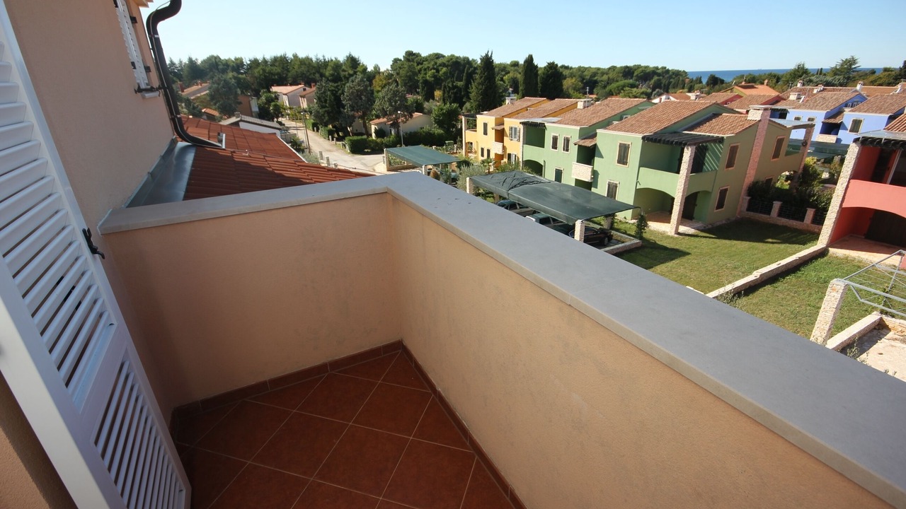 Photo of Patio Balcony in Basanija
