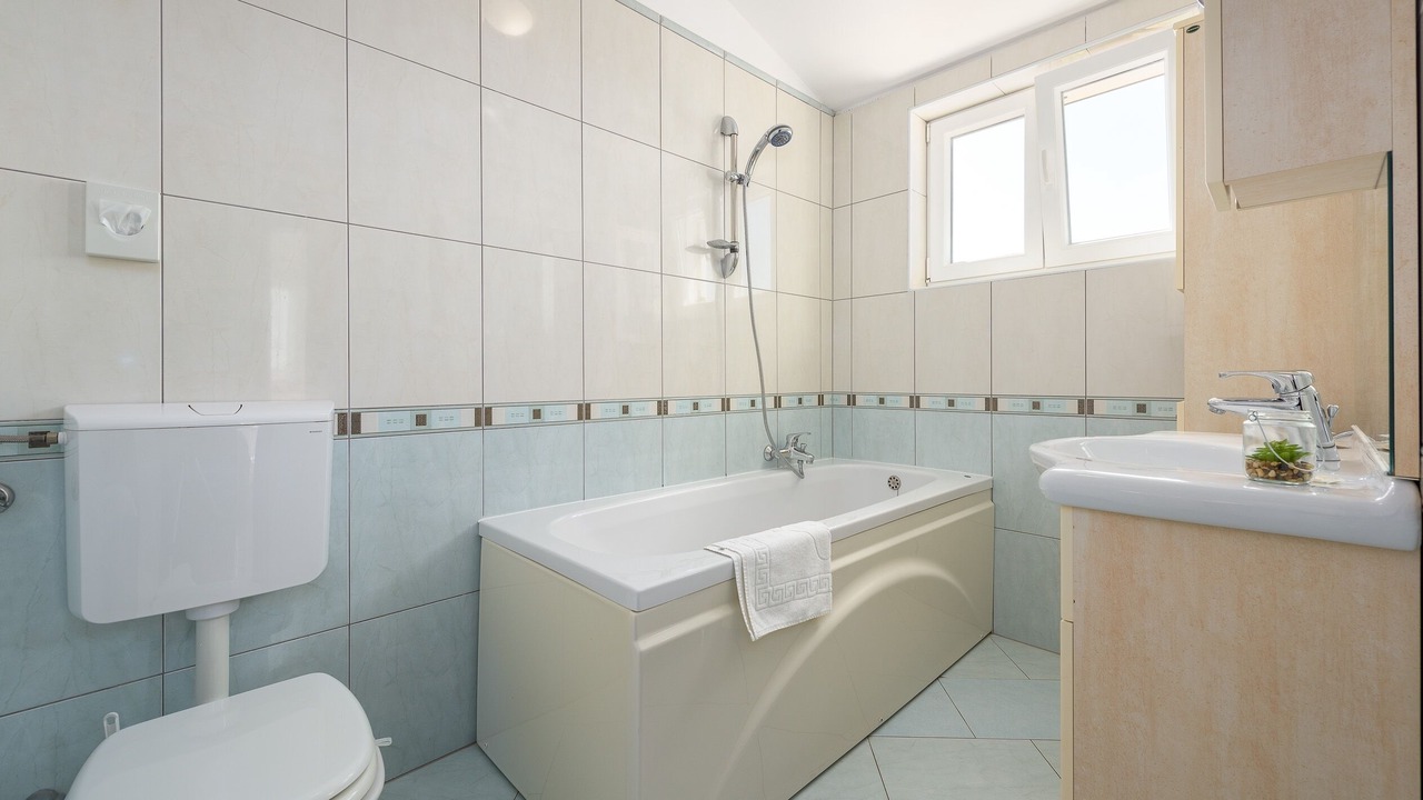 Photo of Bathroom in Basanija