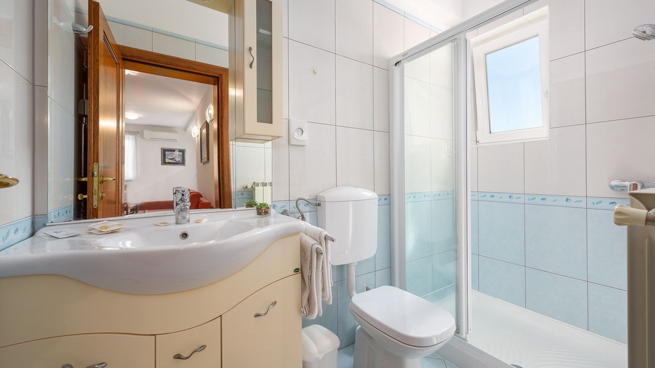 Photo of Bathroom in Basanija