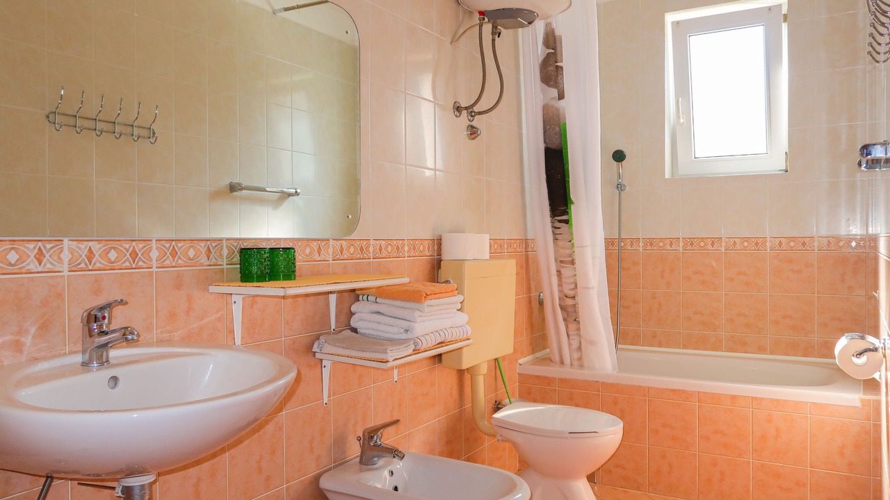 Photo of Bathroom in Rab