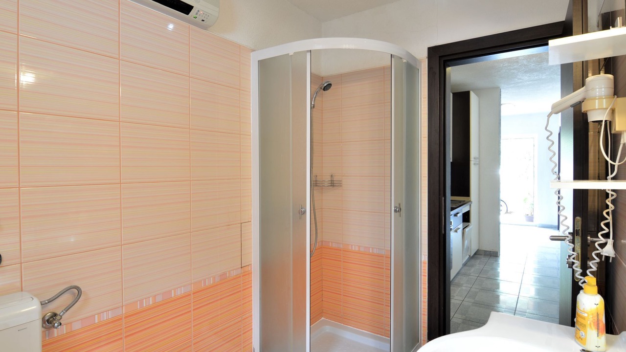 Photo of Bathroom in Tribunj