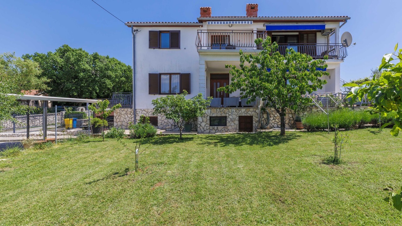 Photo of Outdoor in Kapelica