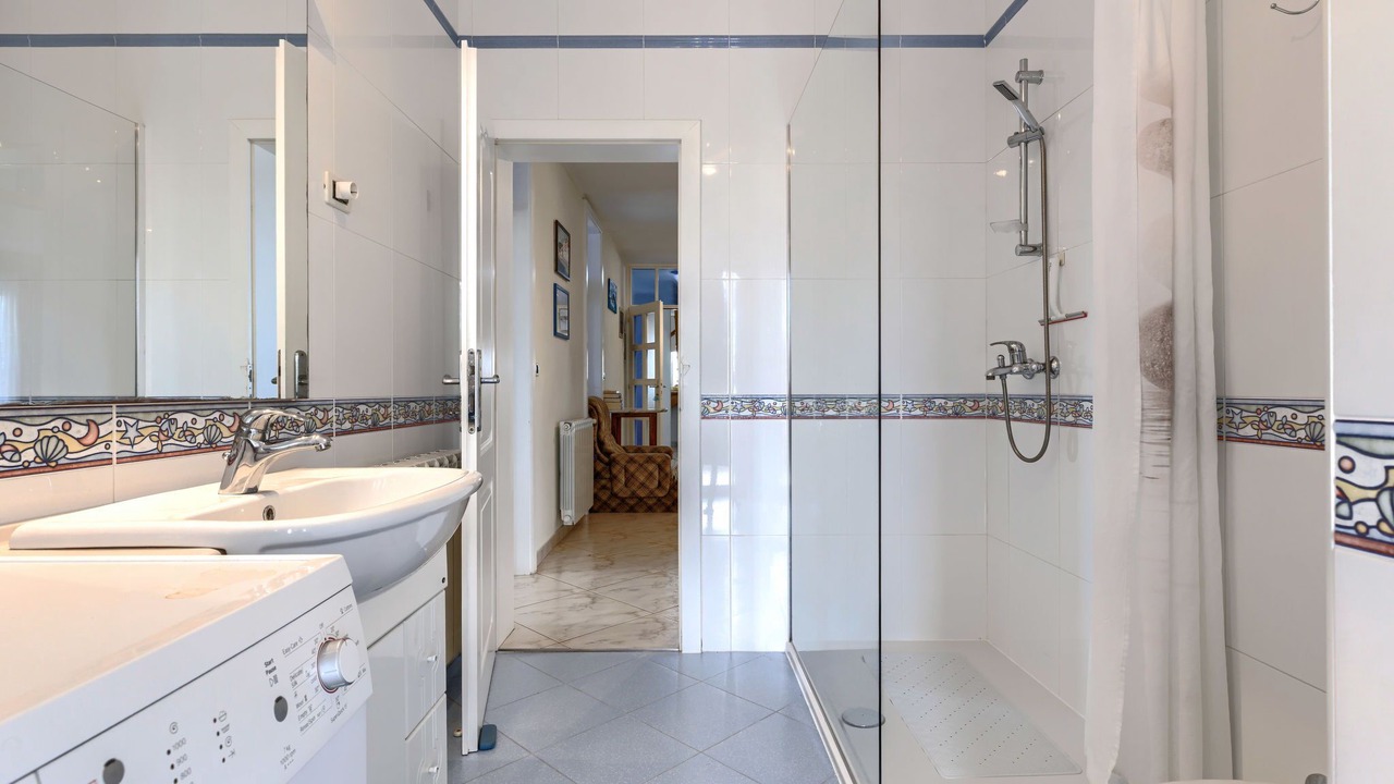 Photo of Bathroom in Dajla