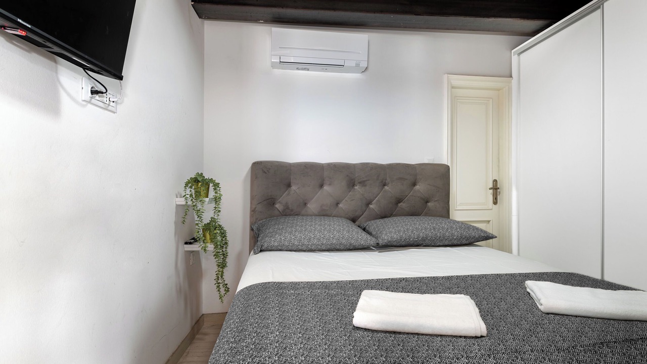 Photo of Bedroom in Grad