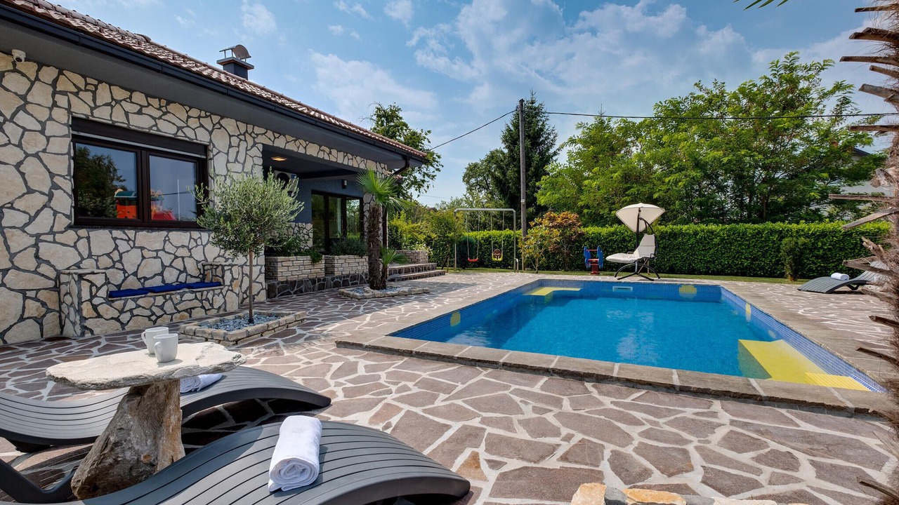 Photo of Outdoor in Jakovlje