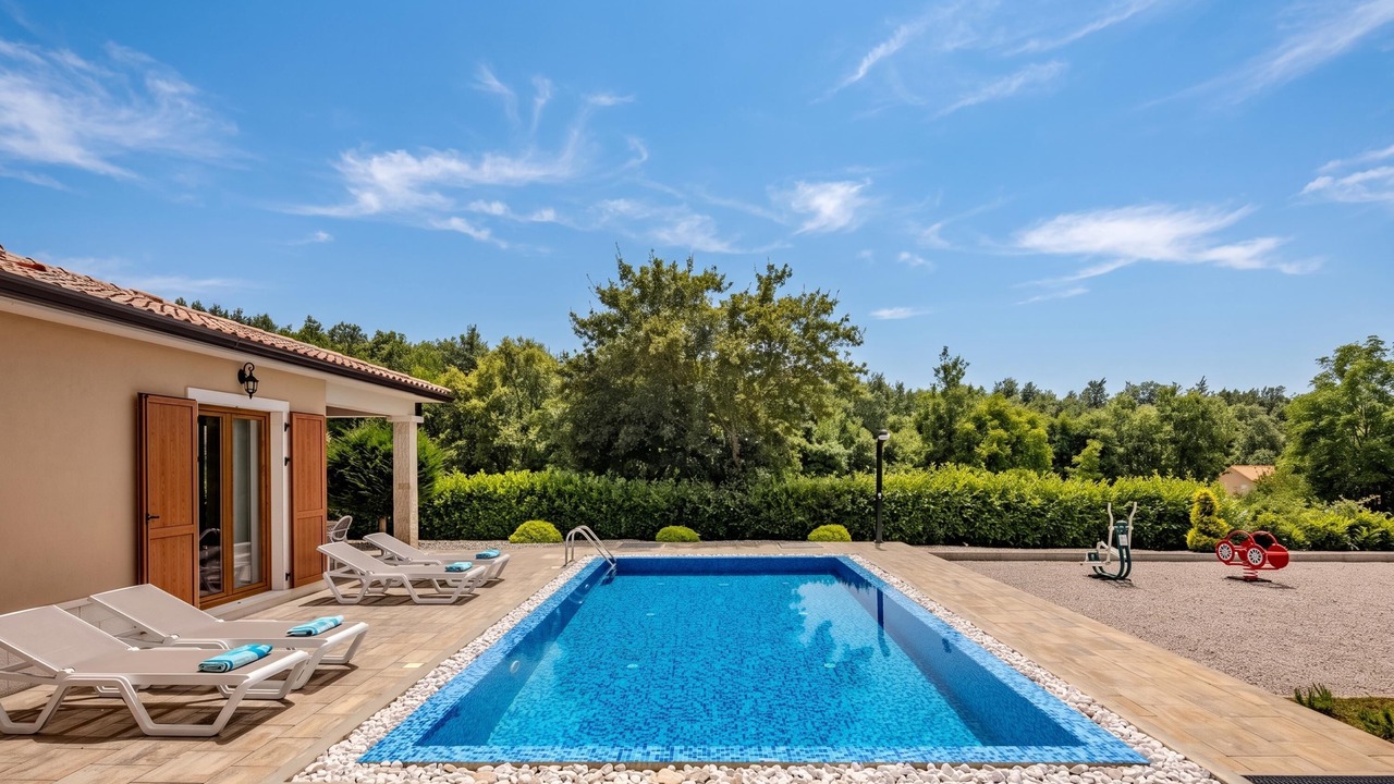 Photo of Outdoor in Paradiz