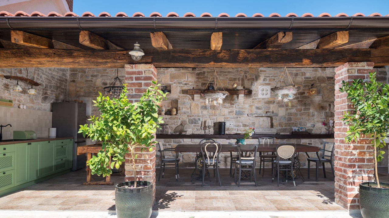 Photo of Outdoor in Smilcic