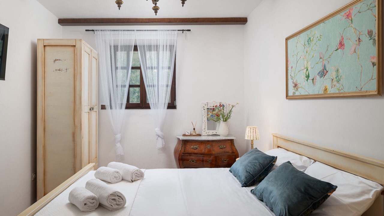 Photo of Bedroom in Smilcic