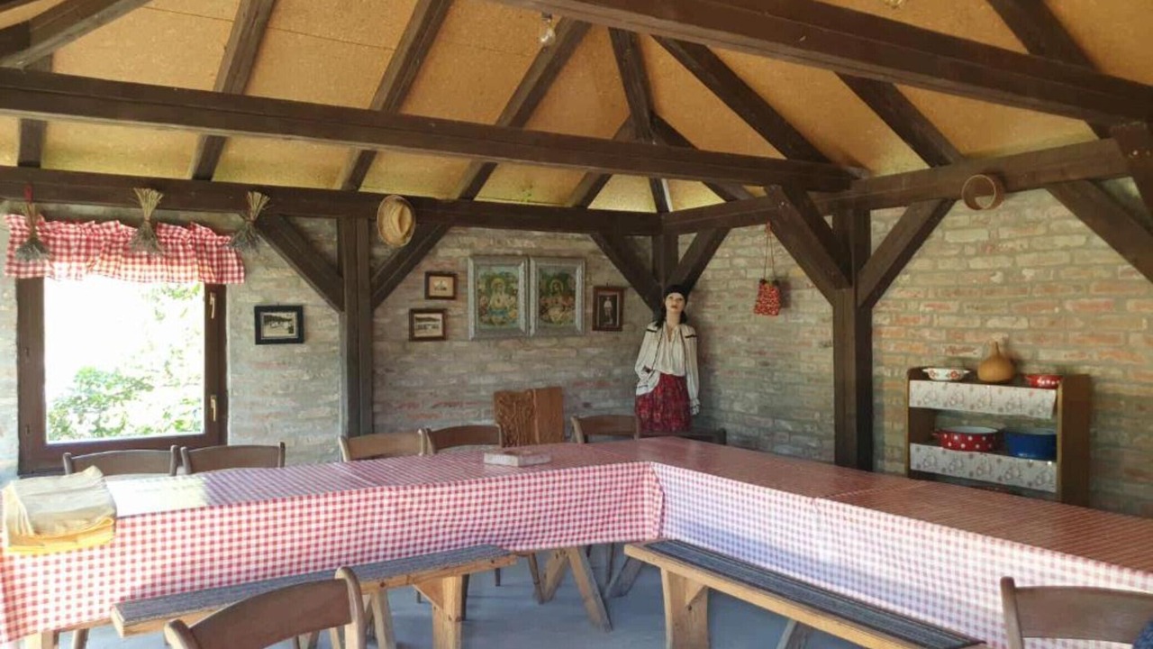 Photo of Livingroom in Draz