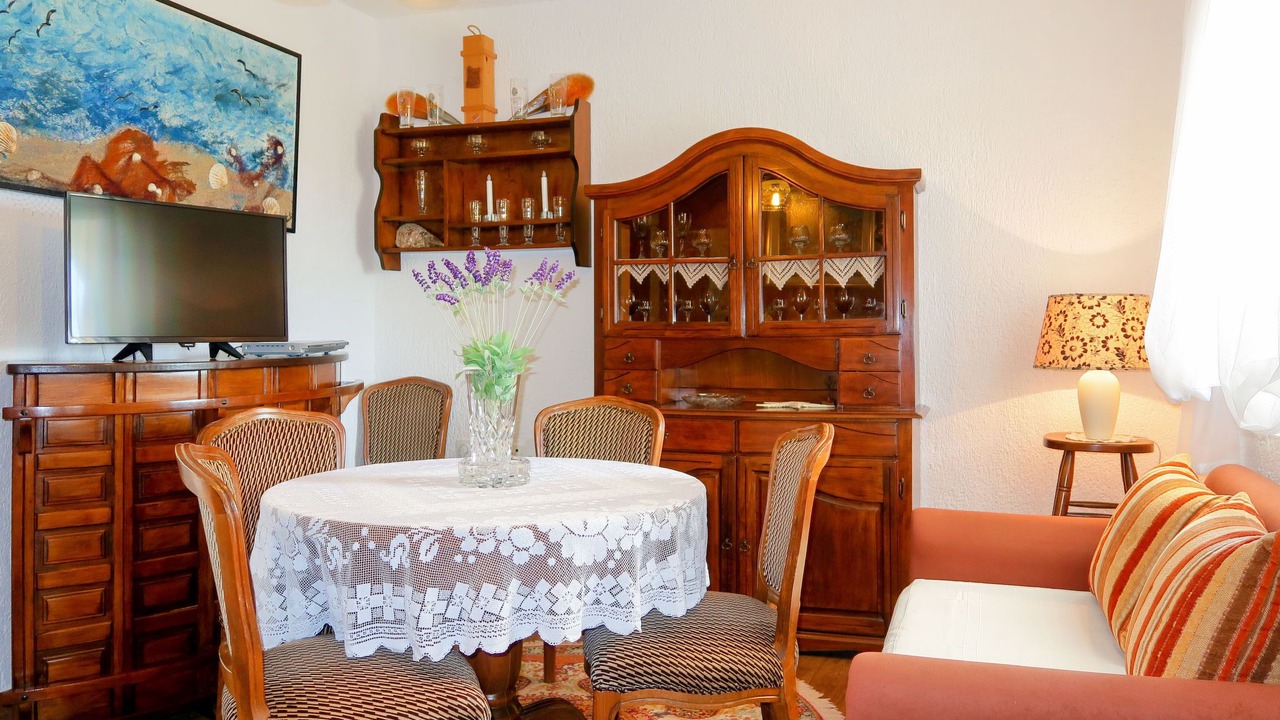 Photo of Livingroom in Rab