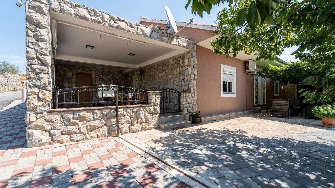 Photo of Outdoor in Donje Rastane