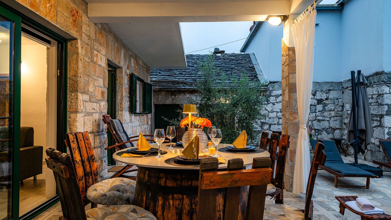 Photo of Outdoor in Siroke