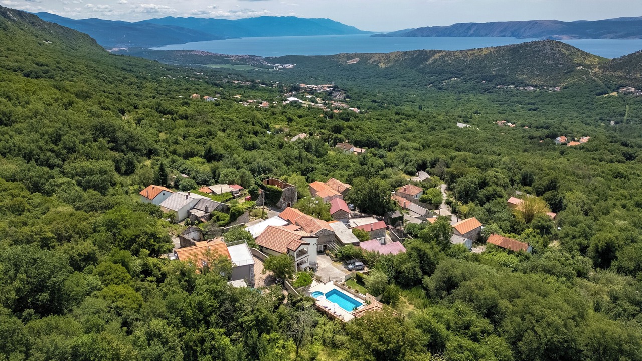 Photo of Outdoor in Bribir