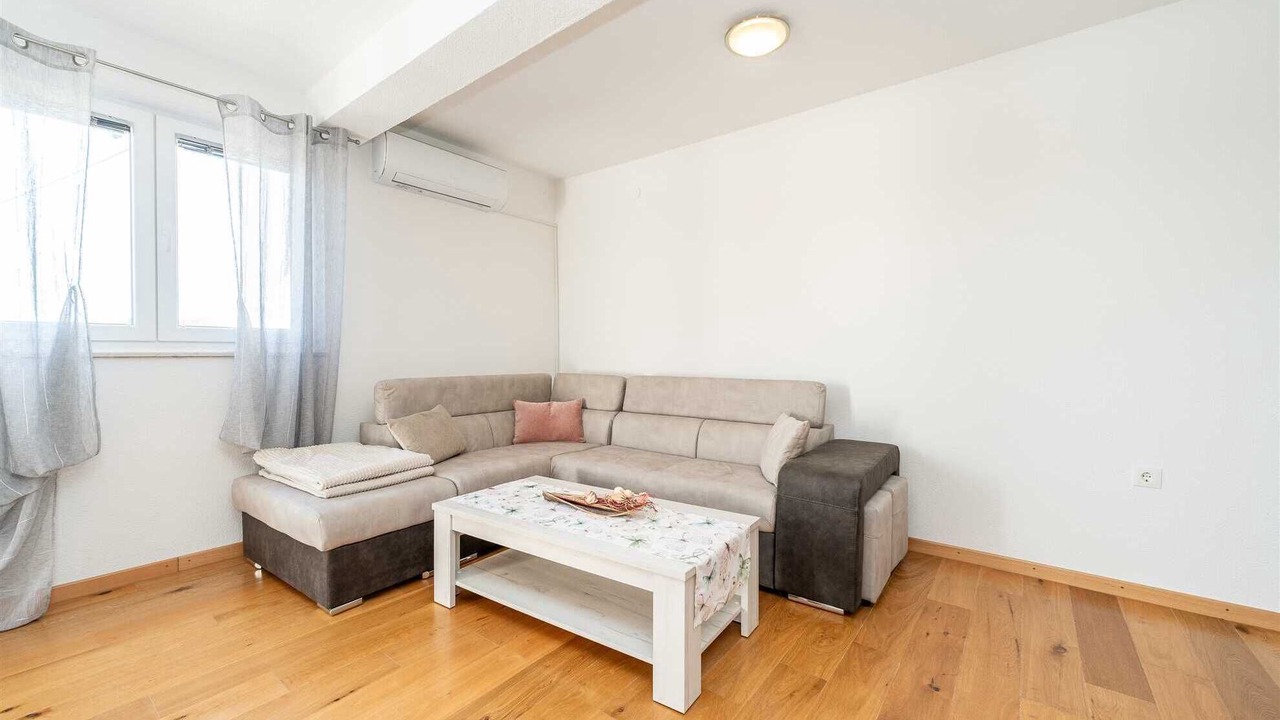 Photo of Livingroom in Policnik