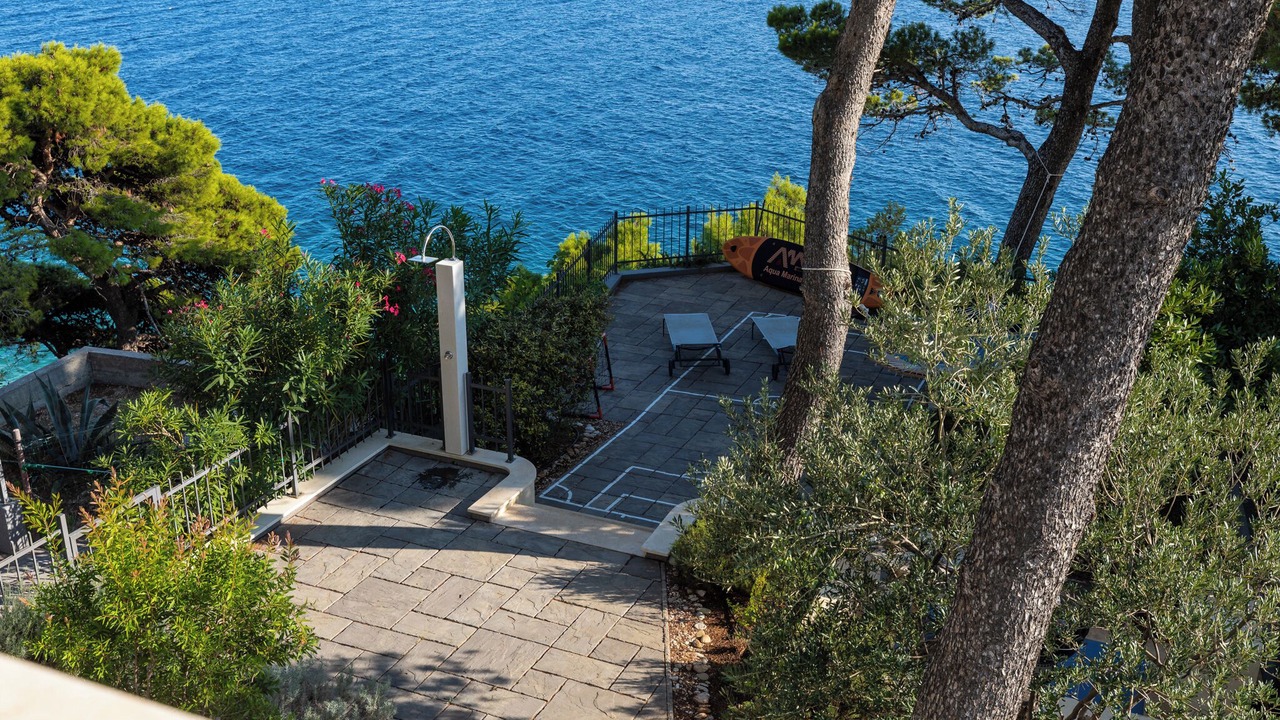 Photo of Outdoor in Medici