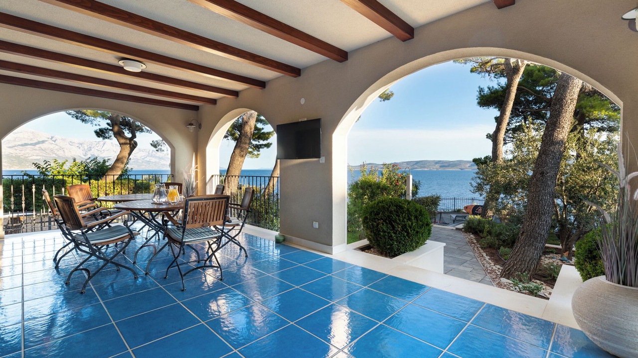 Photo of Outdoor in Medici