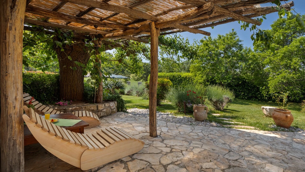 Photo of Patio Balcony in Vardica