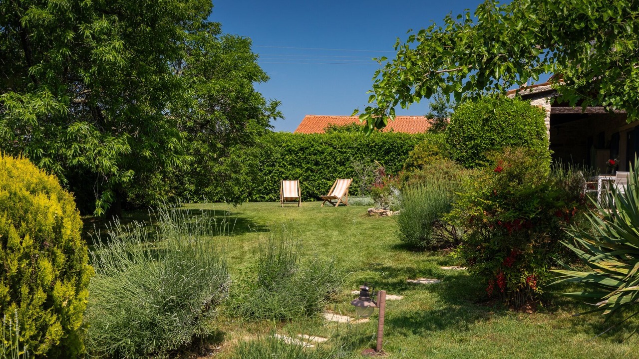 Photo of Outdoor in Vardica