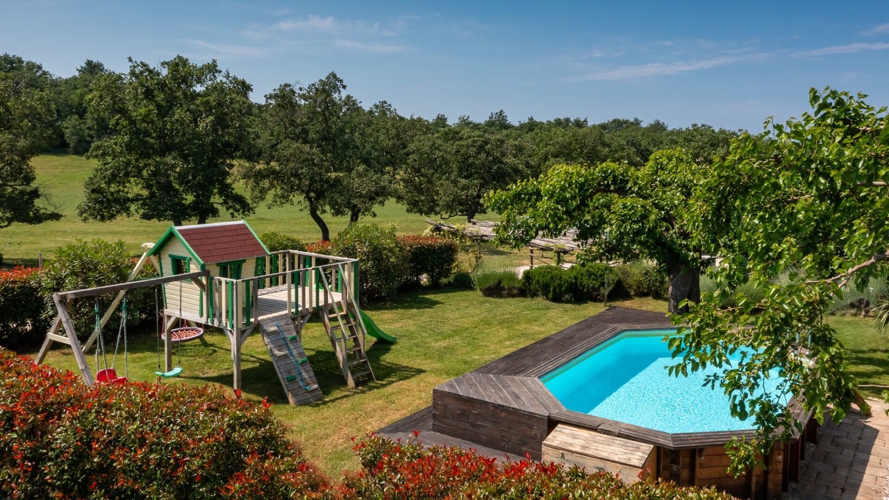 Photo of Outdoor in Vardica