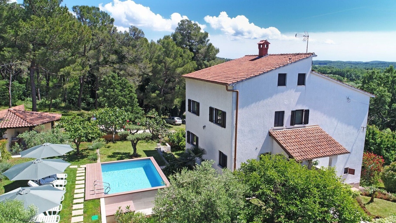 Photo of Outdoor in Mugeba