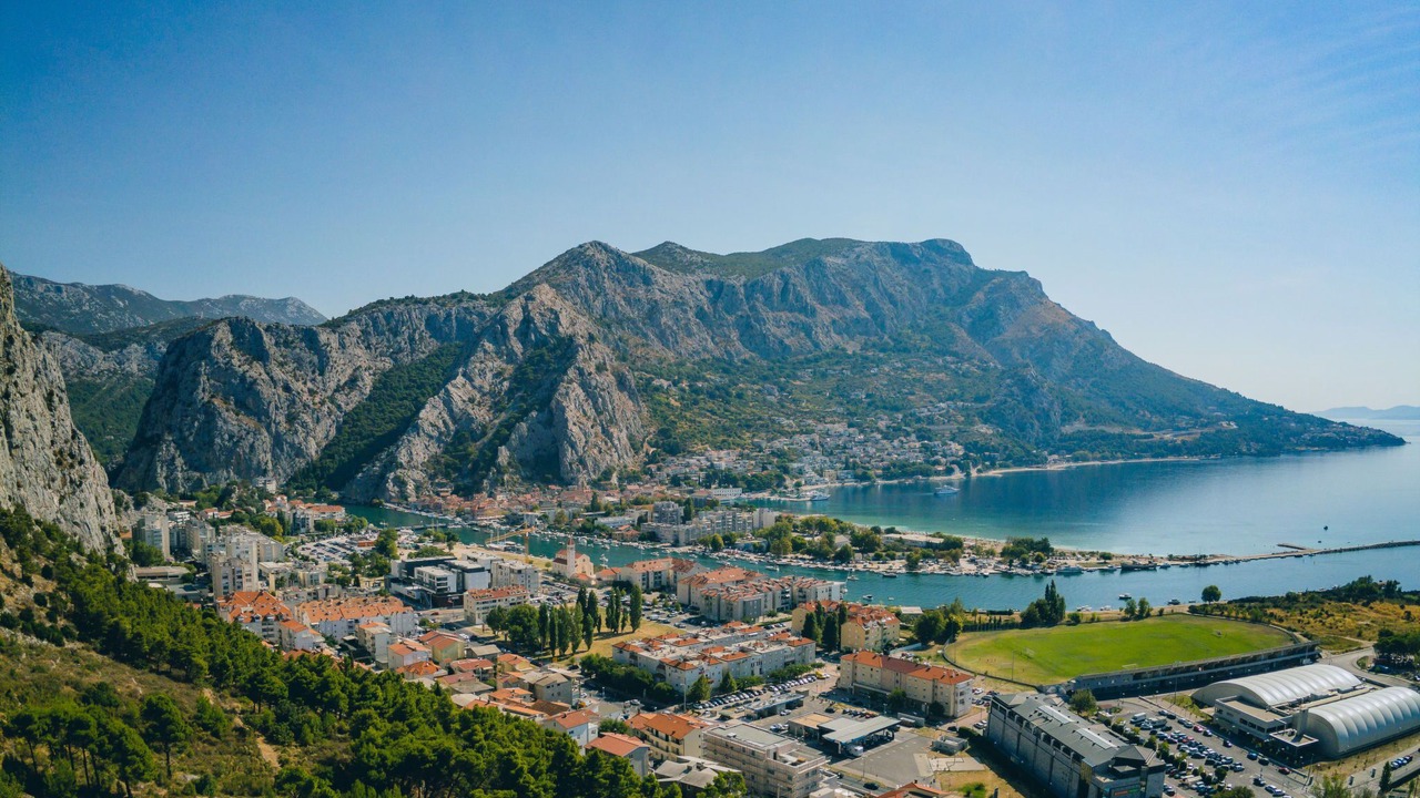 Photo of Others in Omis