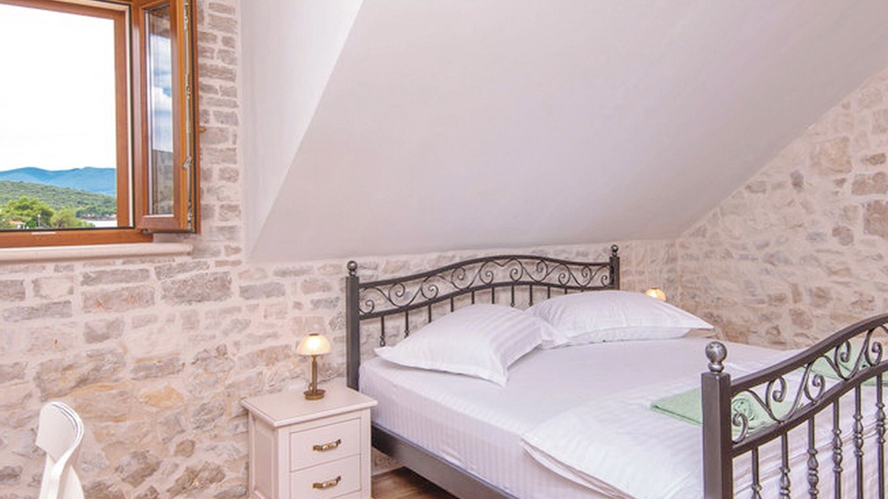 Photo of Bedroom in Loviste
