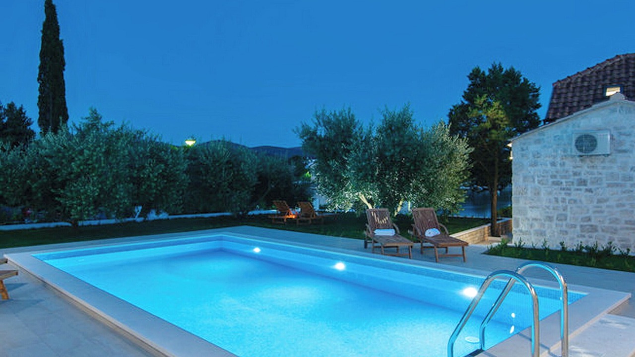 Photo of Outdoor in Loviste