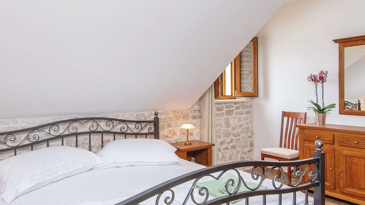 Photo of Bedroom in Loviste