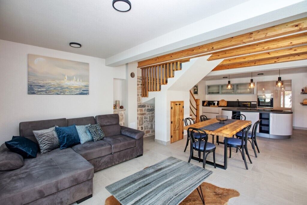 Photo of Livingroom in Betina