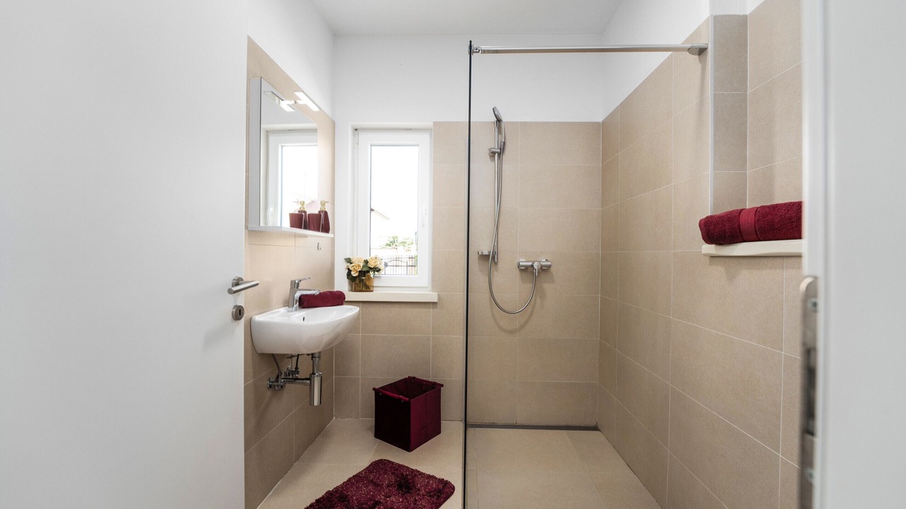 Photo of Bathroom in Labinci
