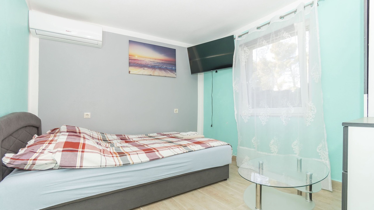 Photo of Bedroom in Donji Karin