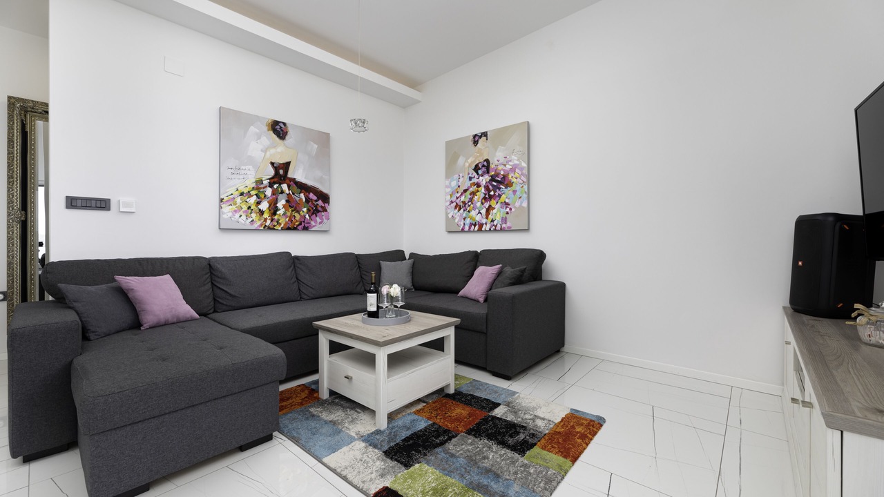 Photo of Livingroom in Porat