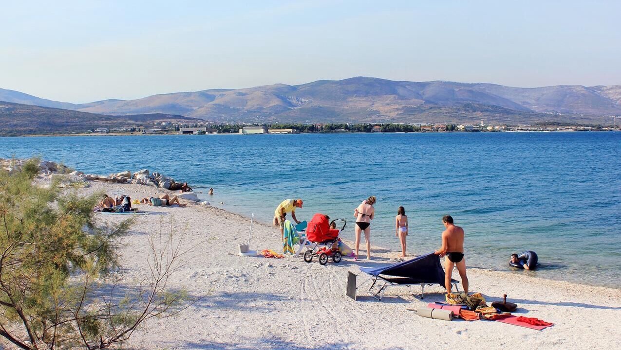 Photo of Others in Mastrinka