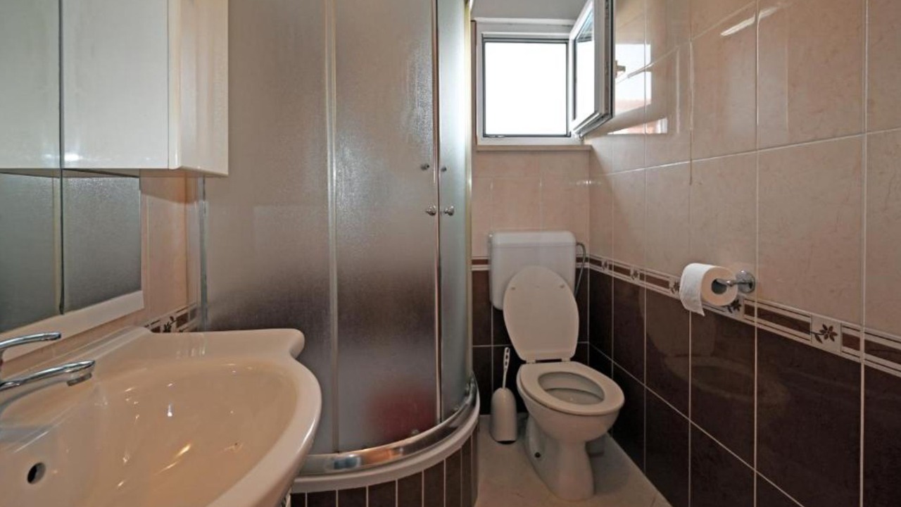 Photo of Bathroom in Slatine