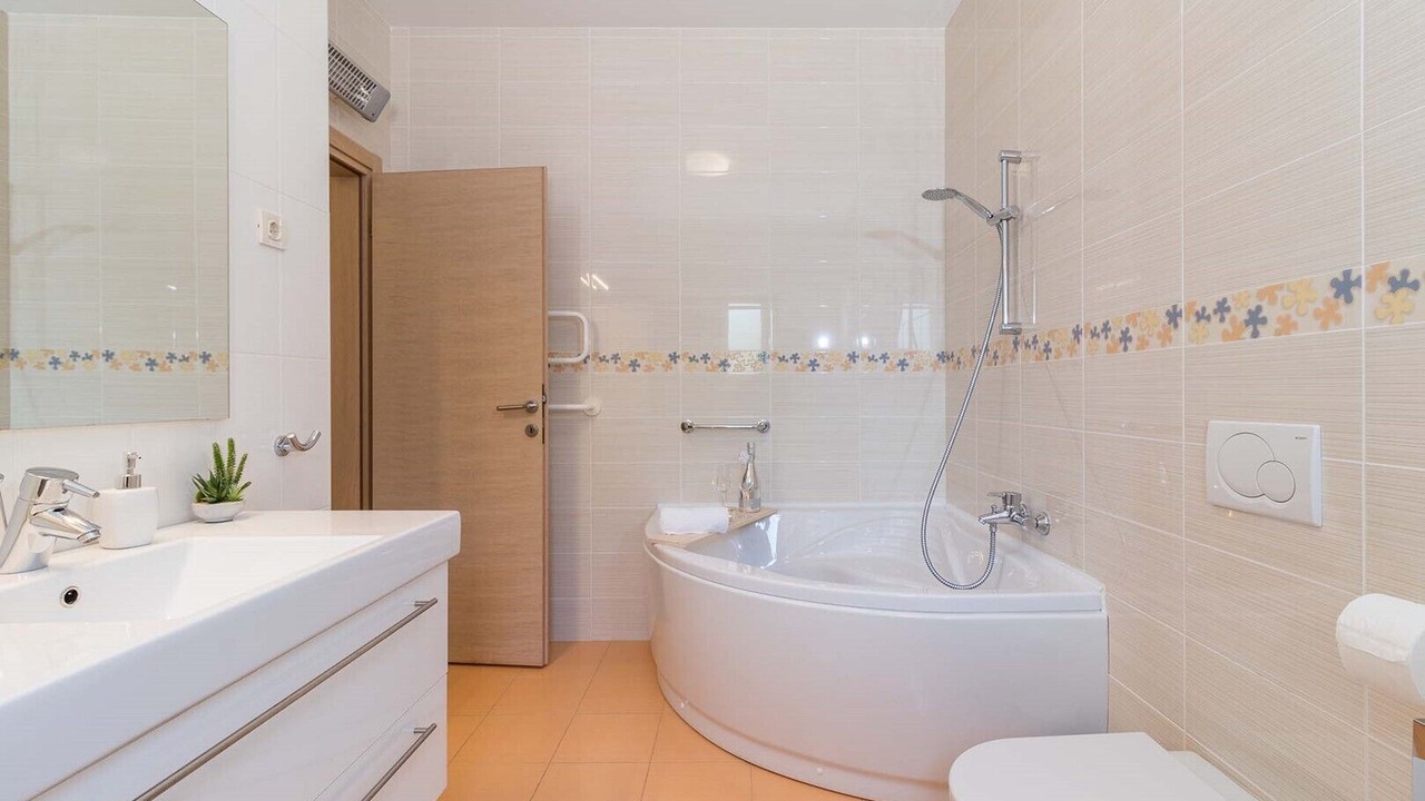 Photo of Bathroom in Pazin