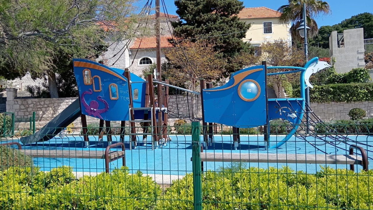 Photo of Others in Prvic Luka