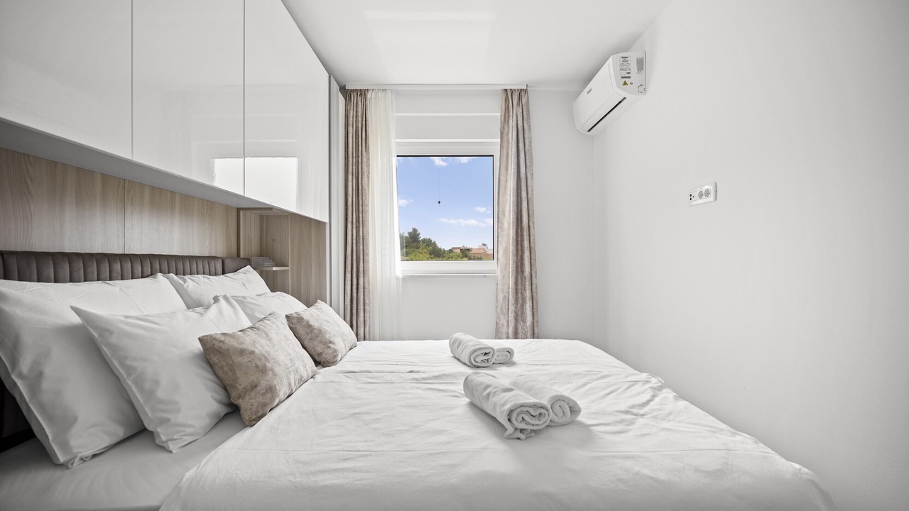 Photo of Bedroom in Okrug Gornji