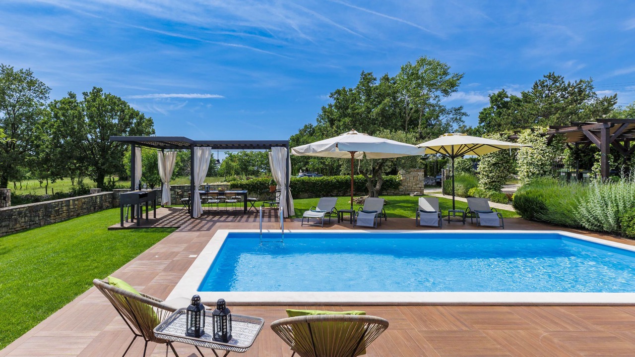Photo of Outdoor in Baderna