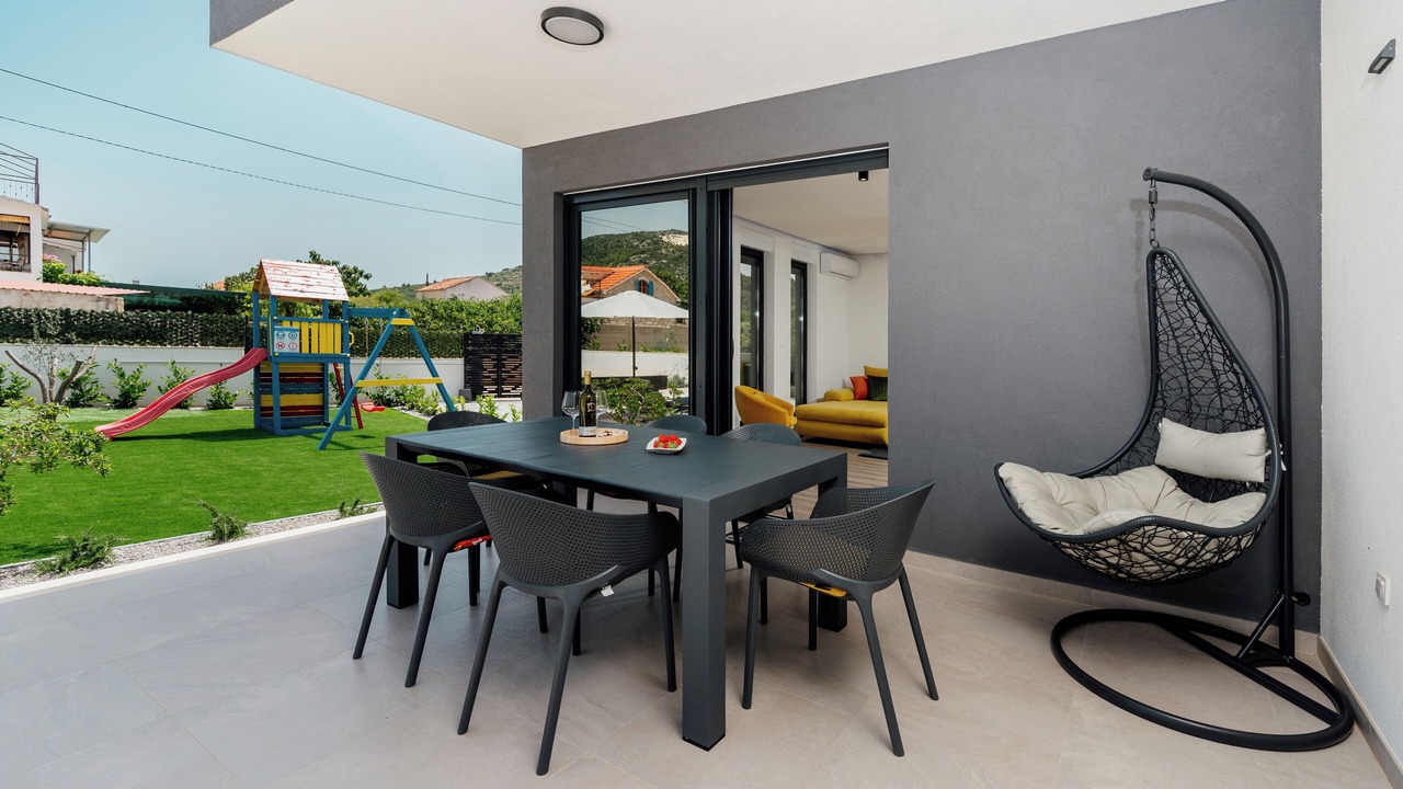 Photo of Outdoor in Seget