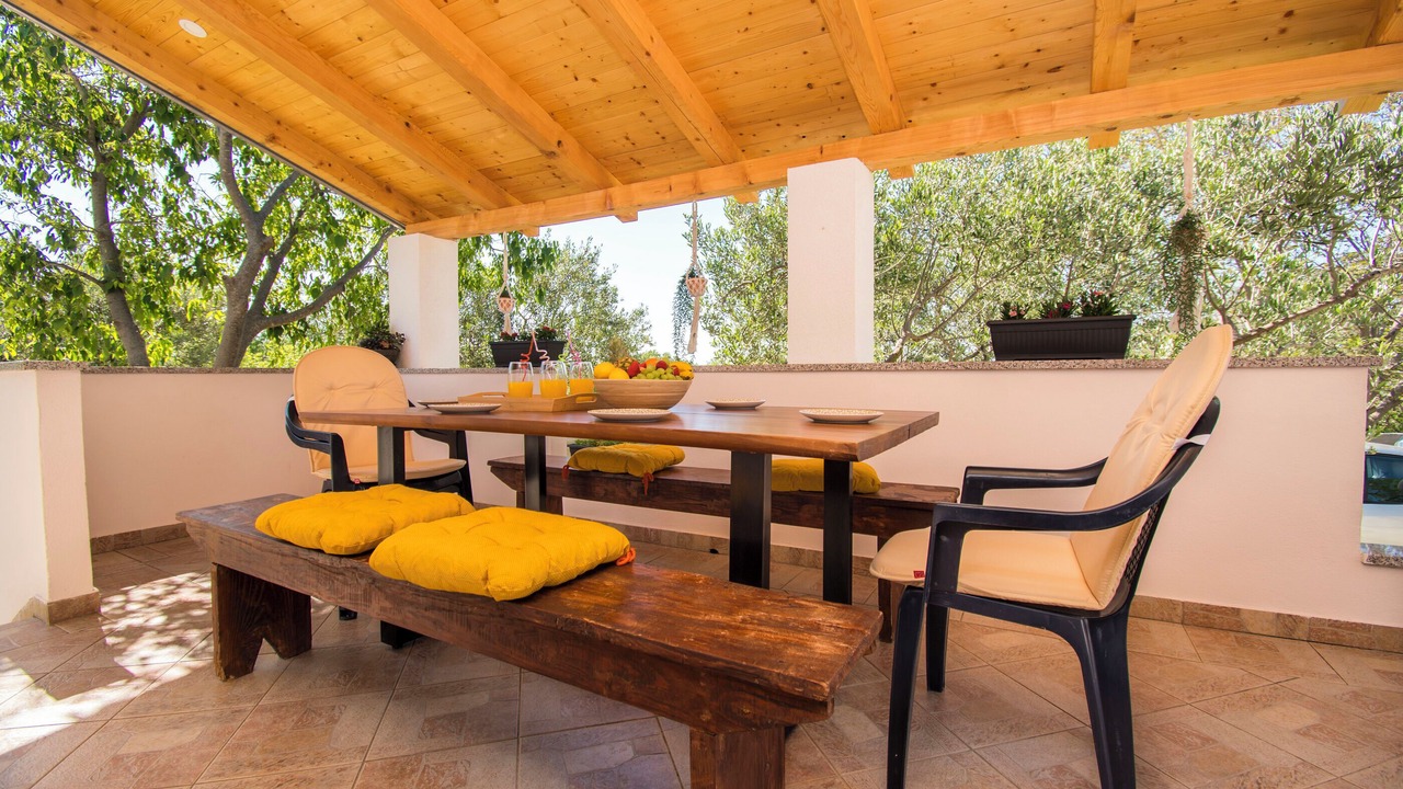 Photo of Outdoor in Nadin