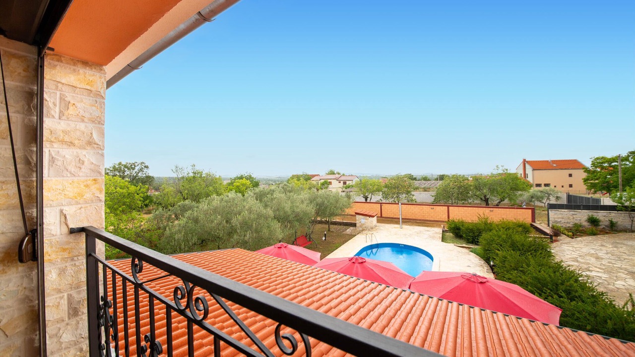 Photo of Outdoor in Lisicici