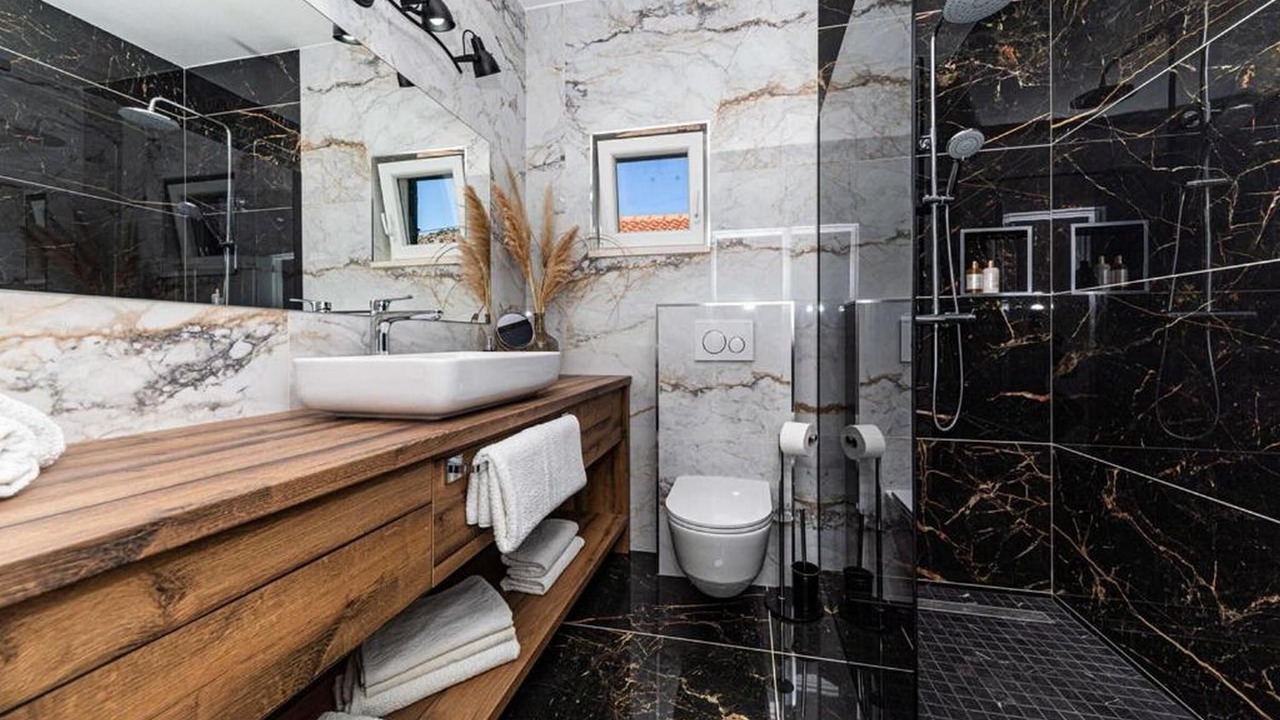 Photo of Bathroom in Seget