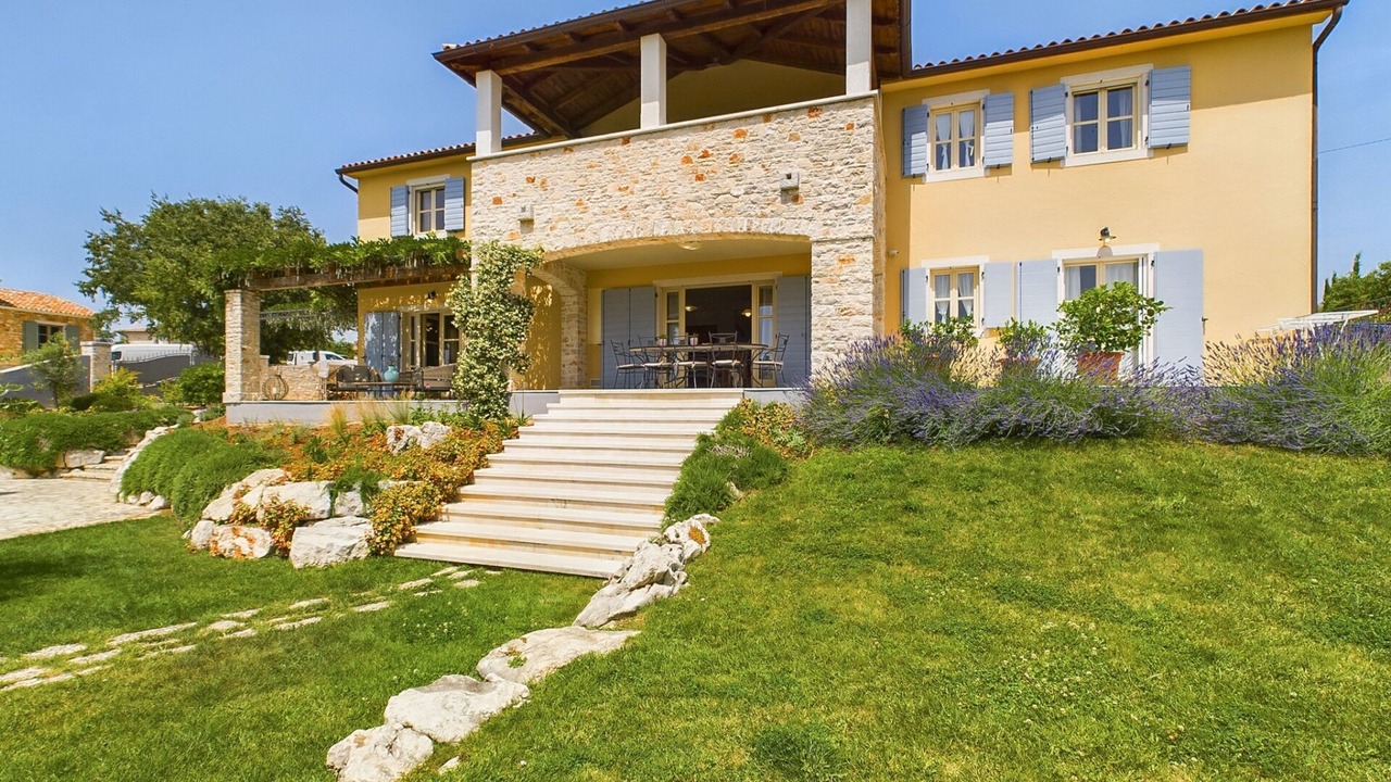 Photo of Outdoor in Heraki